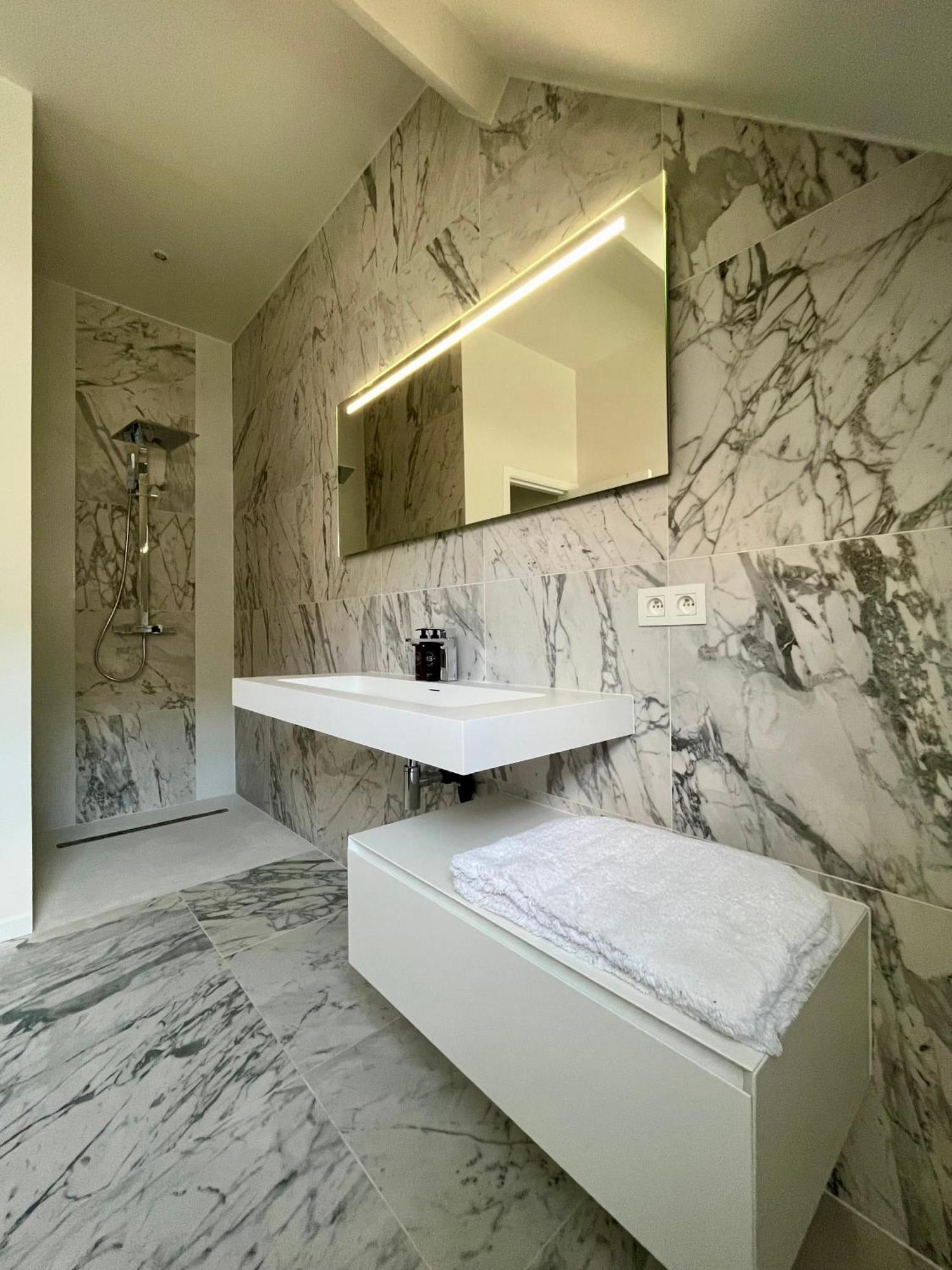 Stilias Apartment 6P City Center Brussels Exterior photo